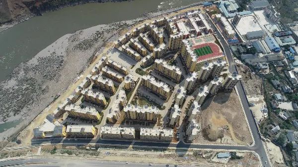 瀘水市上江鎮大練地村城墻壩易地扶貧搬遷安置點建設項目安裝工程